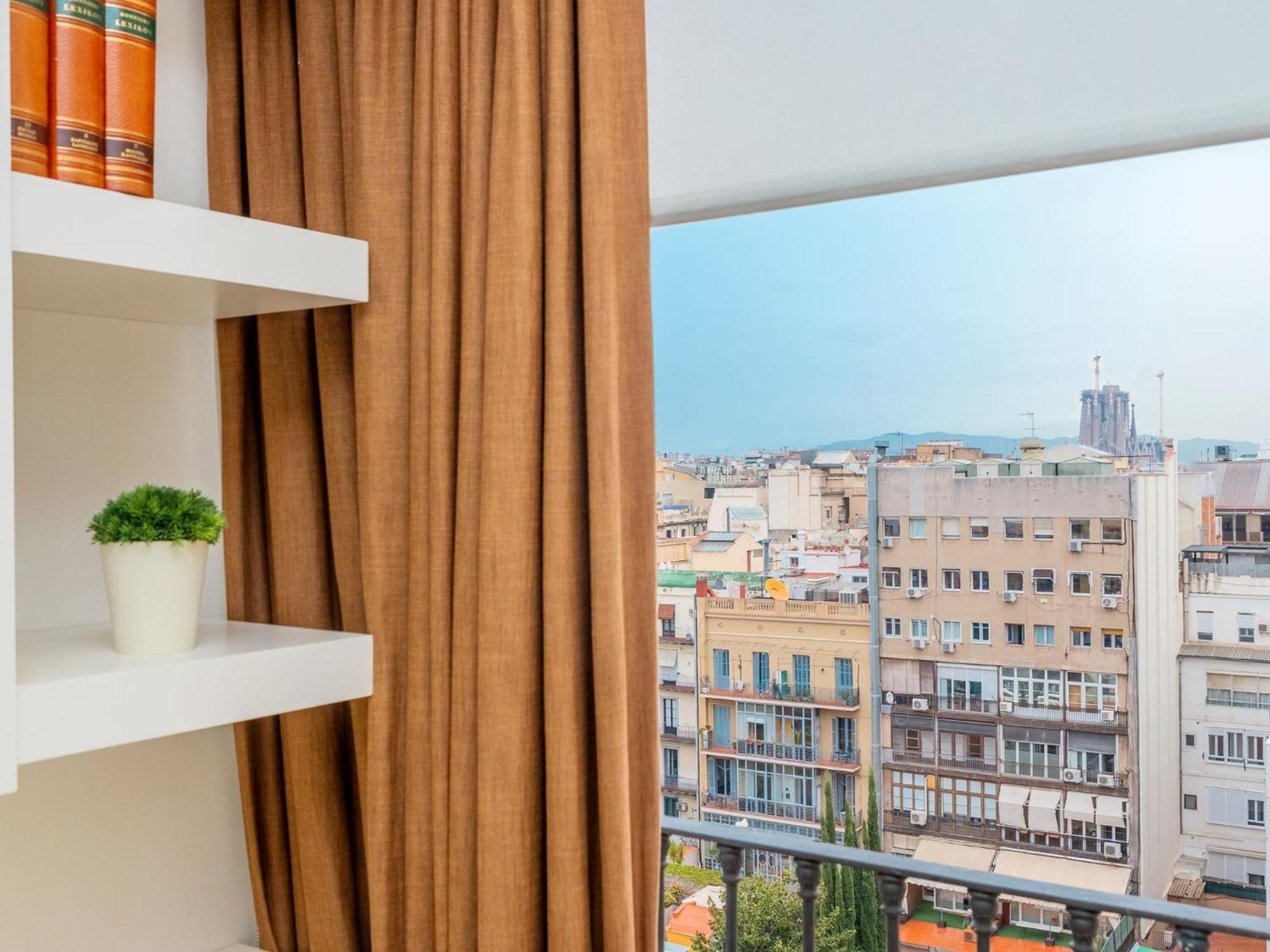 Apartment Centro- Passeig De Gracia - Casa Batllo By Interhome バルセロナ エクステリア 写真