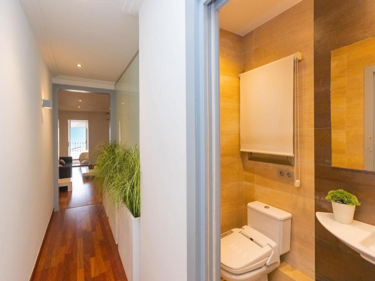 Apartment Centro- Passeig De Gracia - Casa Batllo By Interhome バルセロナ エクステリア 写真