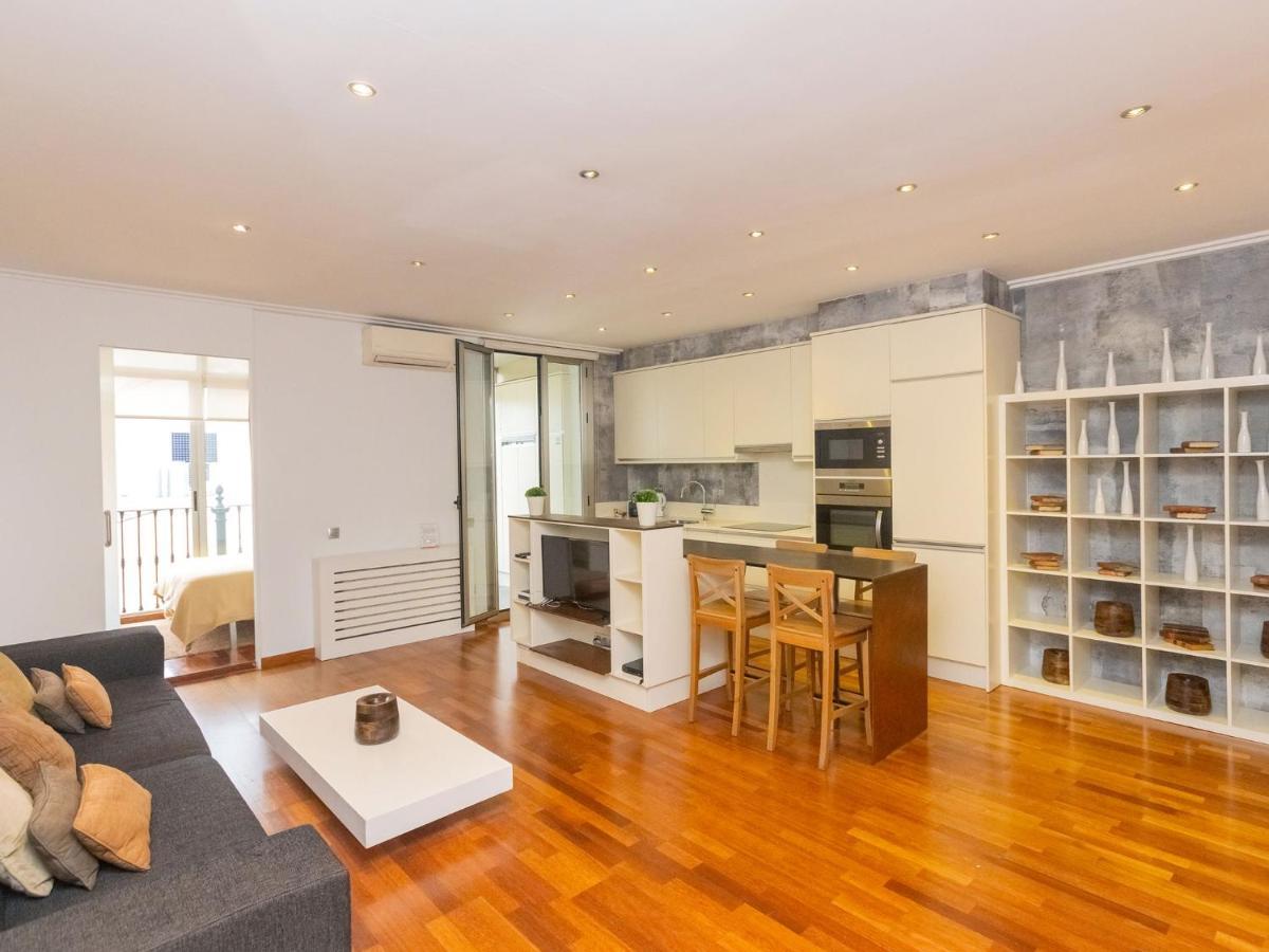 Apartment Centro- Passeig De Gracia - Casa Batllo By Interhome バルセロナ エクステリア 写真